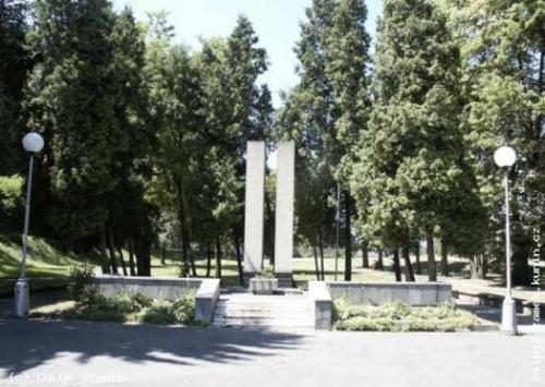 Památník obětem 2. světové války v Odrách
